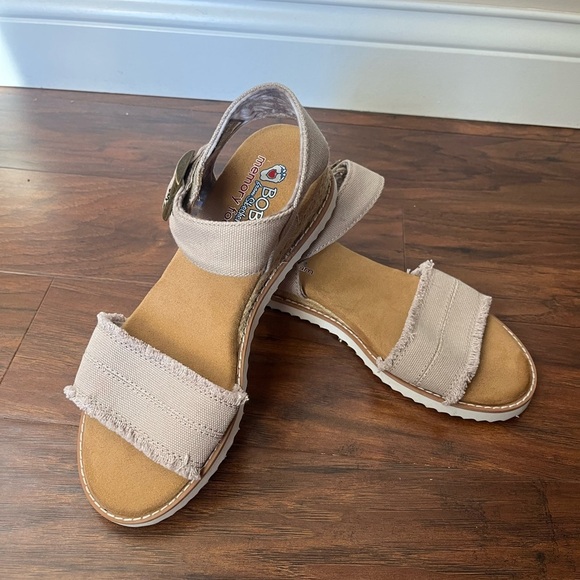 BOBS Desert Kiss Adobe Princess Strap Women's Tan Sandals-Size 7- like new - Picture 5 of 12